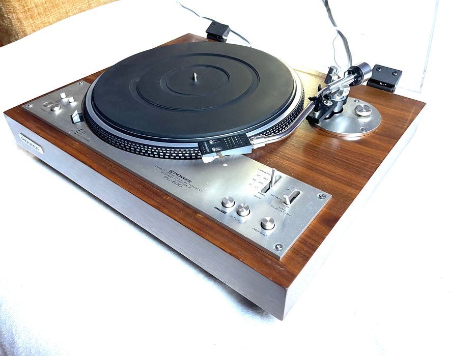 Gramofon Pioneer PL-530