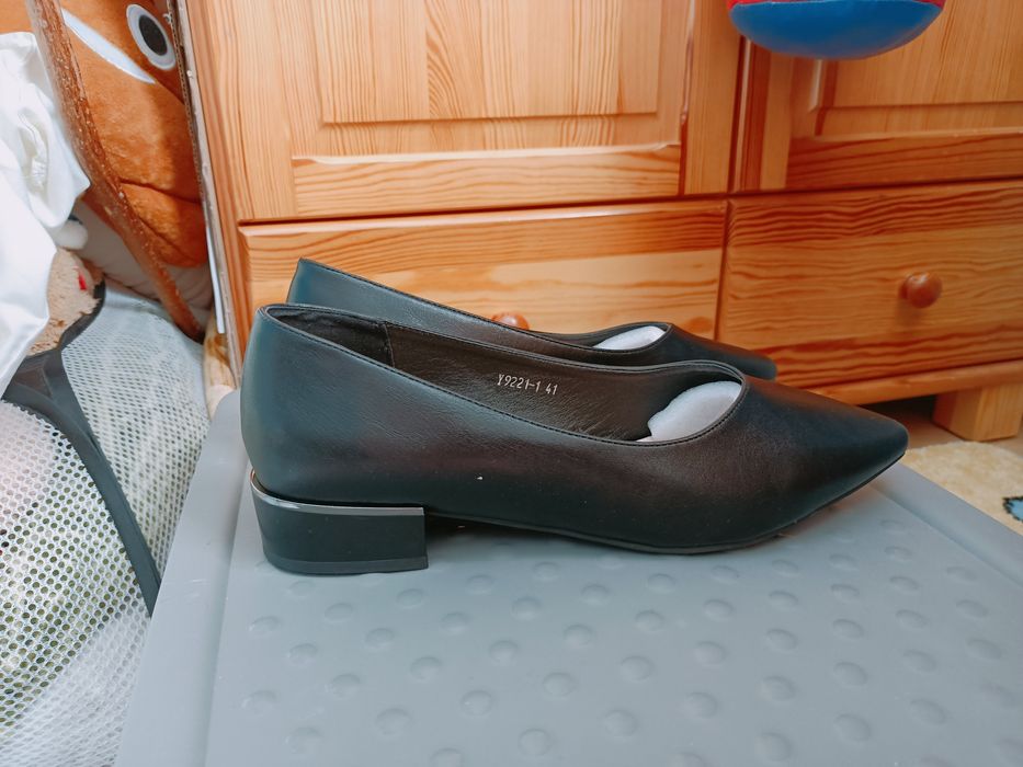Buty damskie, czarne, rozmiar 41, nowe