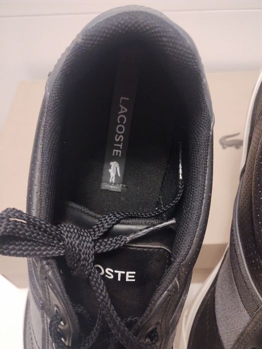 Sneakersy marki LACOSTE  rozmiar 40,5