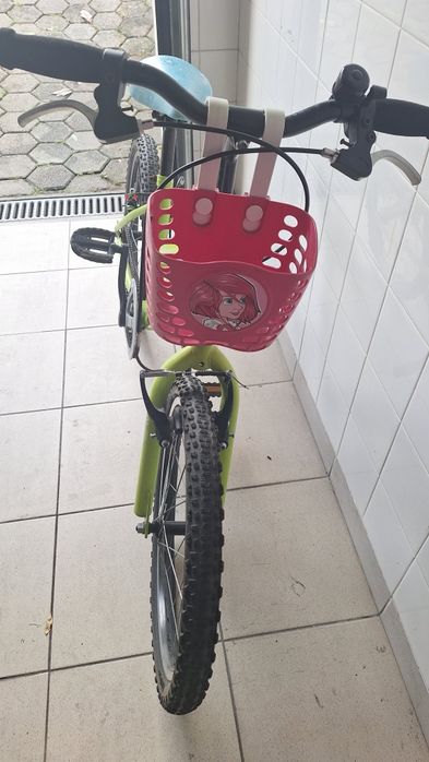 Bicicleta Berg menina roda 20