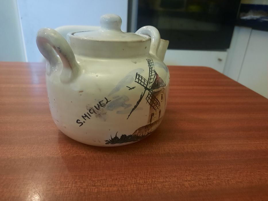 Bule Cerâmica Vieira (Açores) – Pintado à Mão – Solidário