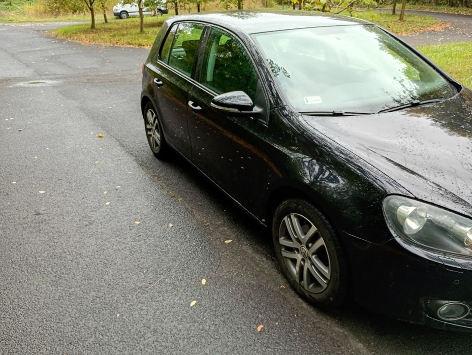 VW Golf salon polska