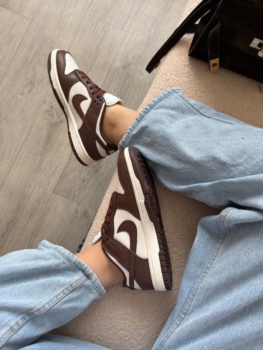 Жіночі кросівки Nike SB Dunk Brown Chocolate Premium + 2 пари шнурків