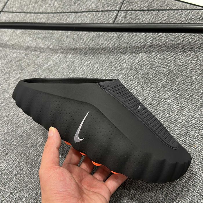 Nike Mind 001 Black  R.42
