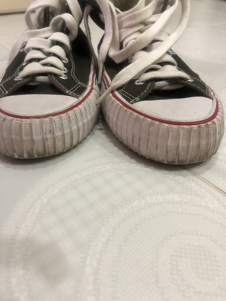 Pf flyers cheap wiki