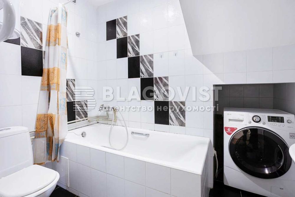 село Любимовка - дом 212 м кв  на 15 сотоках