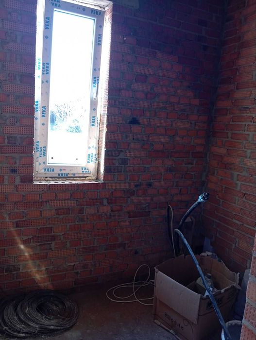 (5) Продам будинок в Селищі 8916