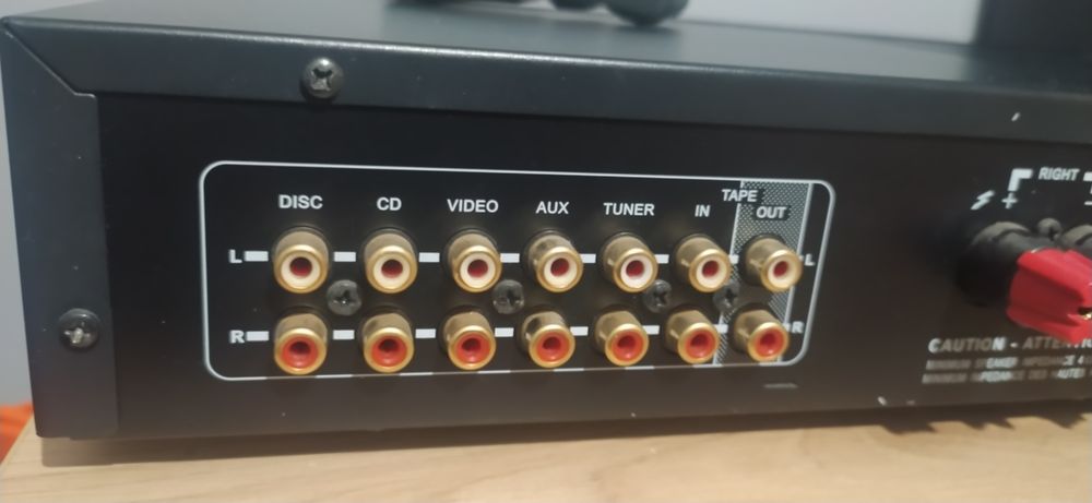 Tytuł: Wzmacniacz NAD  C316 BEE