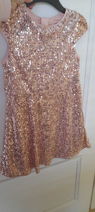 Vestido festivos de menina