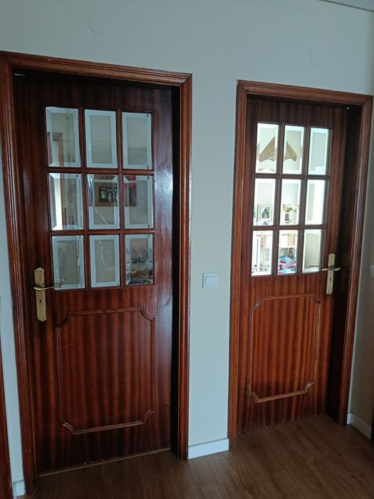 Portas de  Madeira