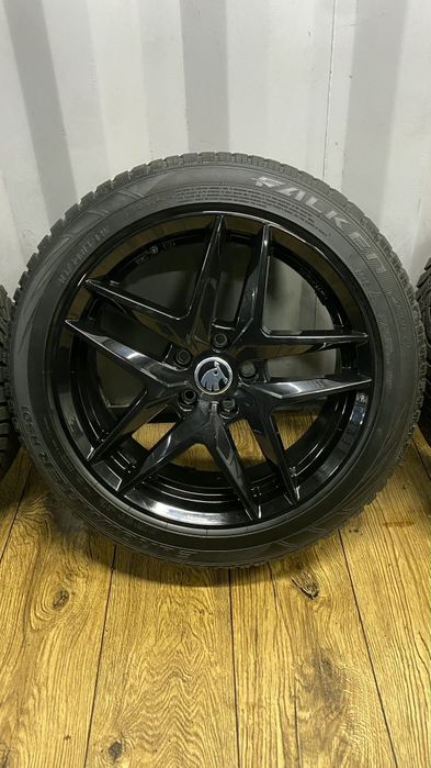 Felgi Koła Skoda 18" 5x112 z oponami 225/50 R18 Karoq Superb Vw Passat B8 B7 Seat Ateca