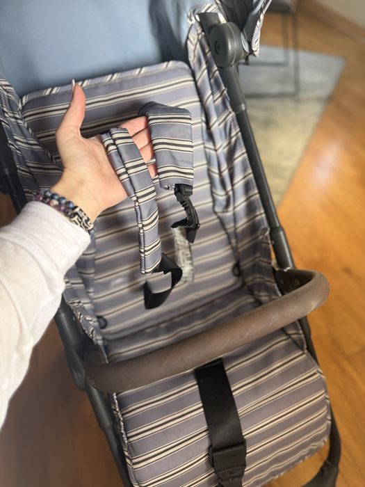 Прогулочная коляска elodie