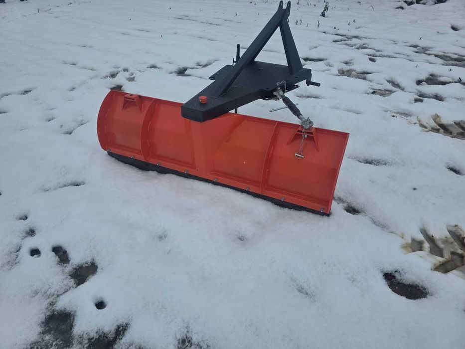 Pług obrotowy 360° mocowany na TUZ ciągnika