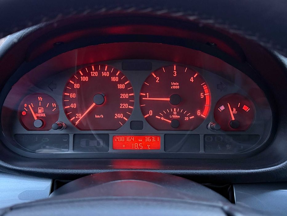 BMW 320d E46 136CV -  Muito bom estado