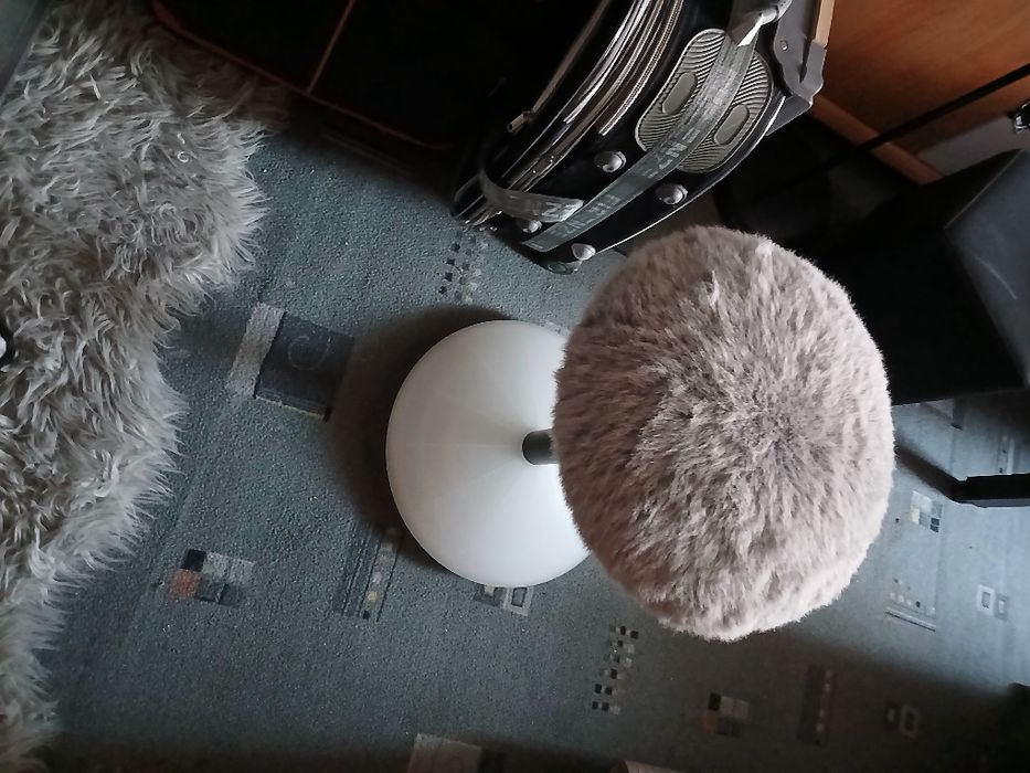 Krzesełko do komputera regulowane