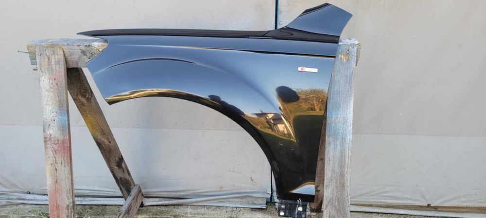 Q7 4L LZ9Y Błotnik Lewy Przód Przedni