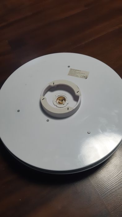 Plafon LED z głośnikiem BT