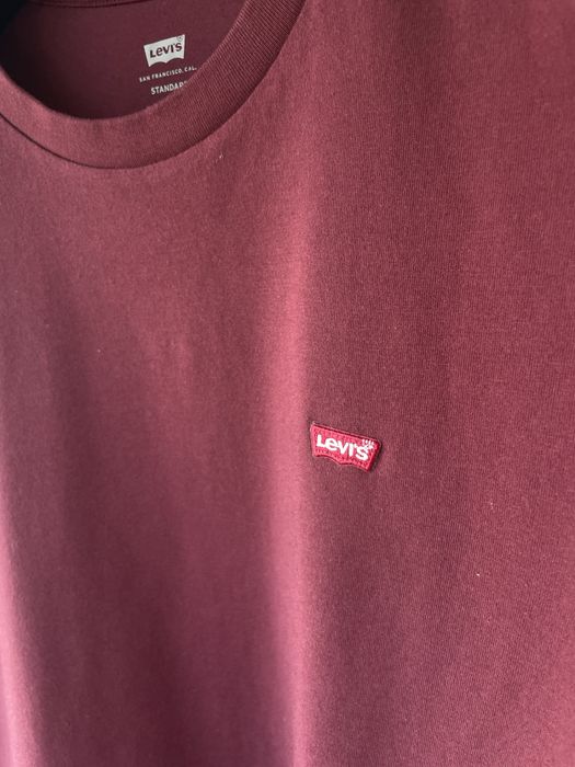 Футболка Levi’s (оригінал ) stantart fit  Розмір: M