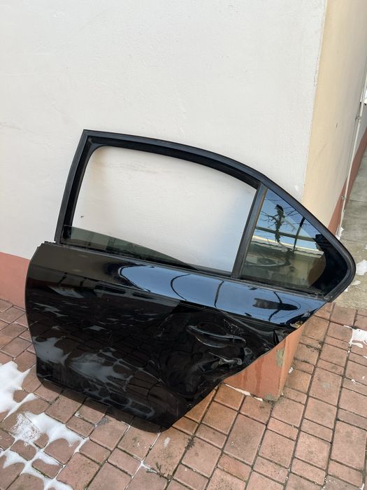 Дверь vw jetta 6 2011-2017