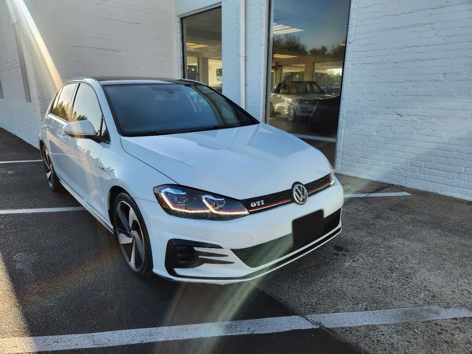 Volkswagen Golf GTI SE      2018