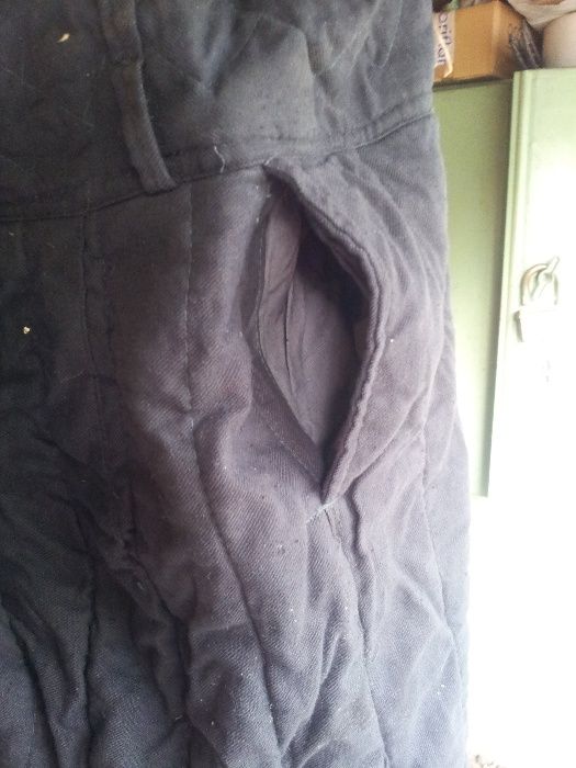 Штаны,брюки теплые зимние стеганые ,спецовка,конкретно теплые,черные с