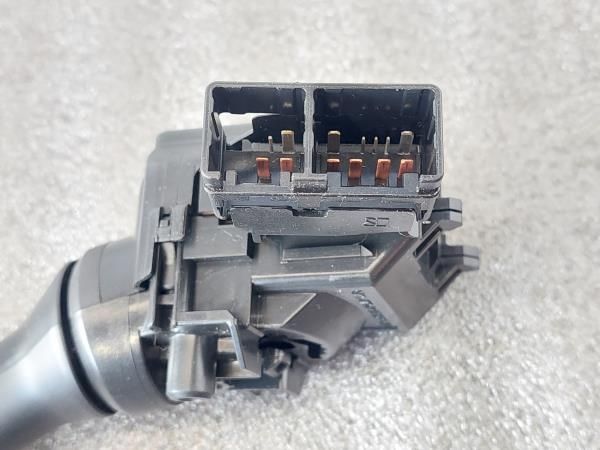 Conjunto / manetes de luzes e limpa vidros TOYOTA Auris Hatchback (_E1