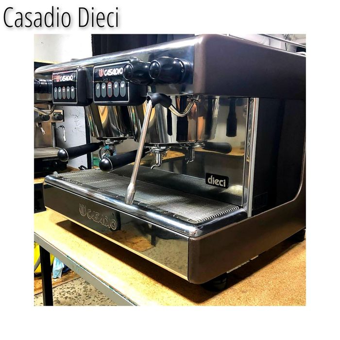 Оренда кавоварок кофемашина Кофеварка для ресторанів та кафе кава