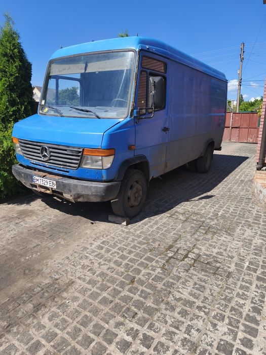 Мерседес Варіо продам