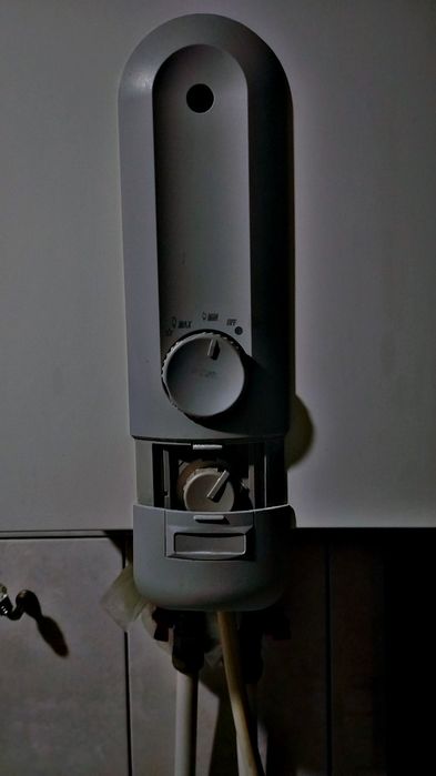 Продаётся новая газовая колонка, использовали один раз!