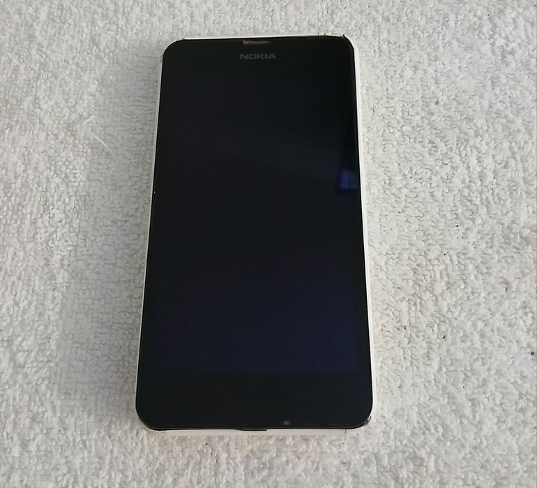 Nokia para peças Modelo RM 976