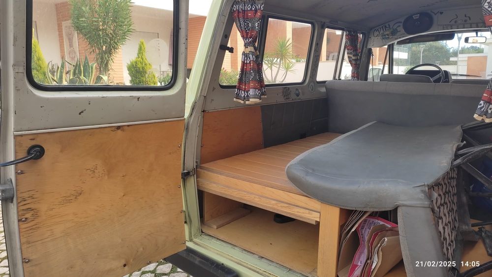 Ford Transit 9 lugares de 1985