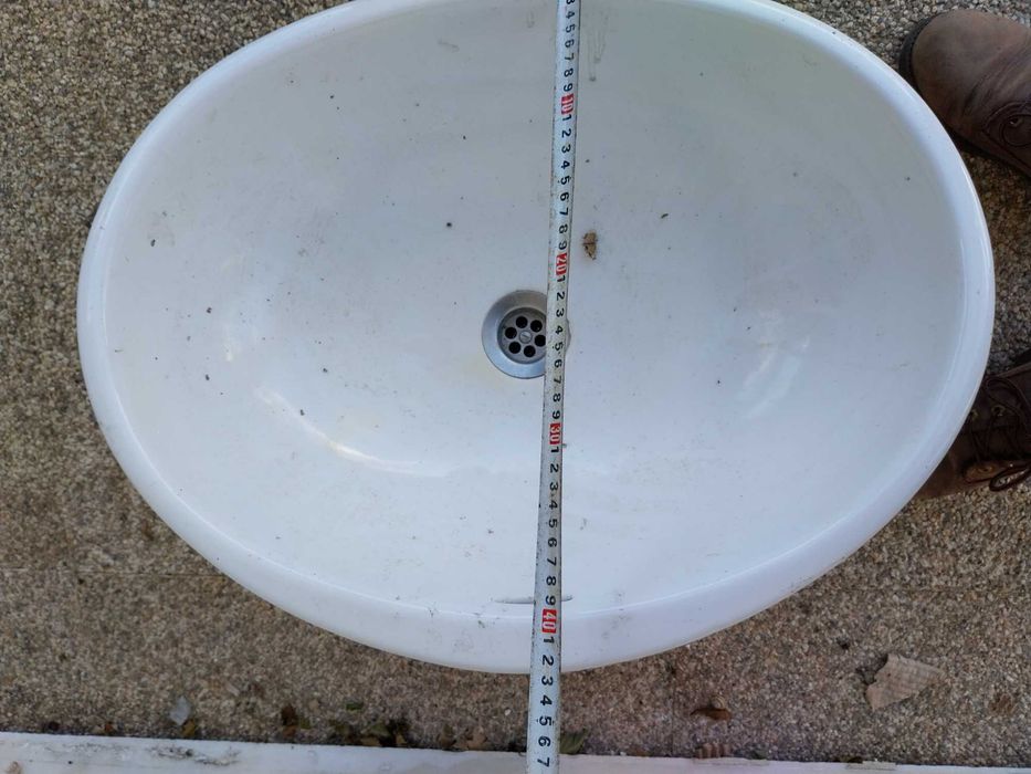 Pedra mármore com lavatório