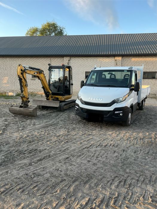 Uslugi minikoparka 2.7t