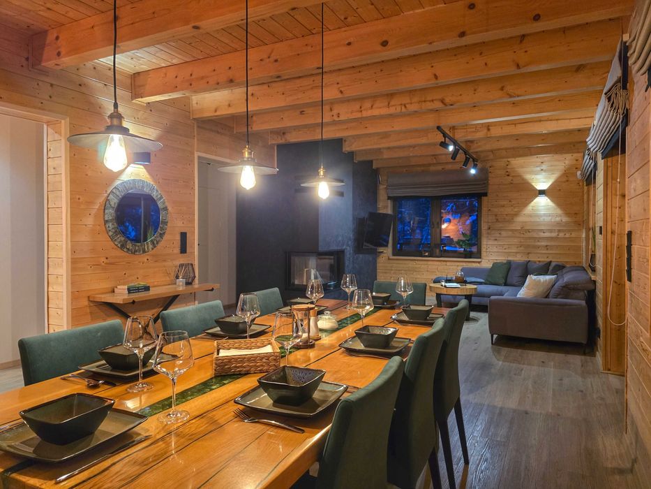 Dom z prywatną balią i widokiem na las Beskid Niski