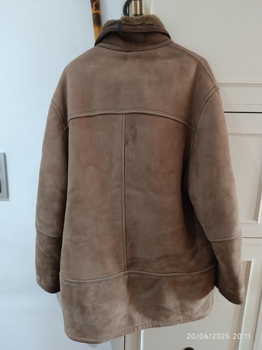 Casaco em pele de carneiro