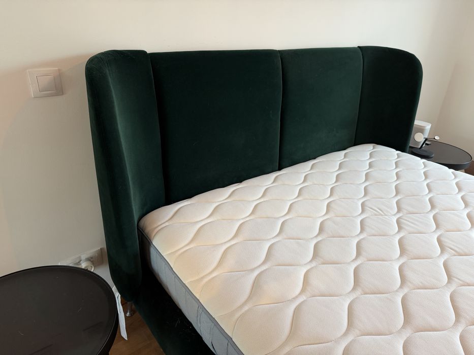 Cama  TUFJORD + colchao