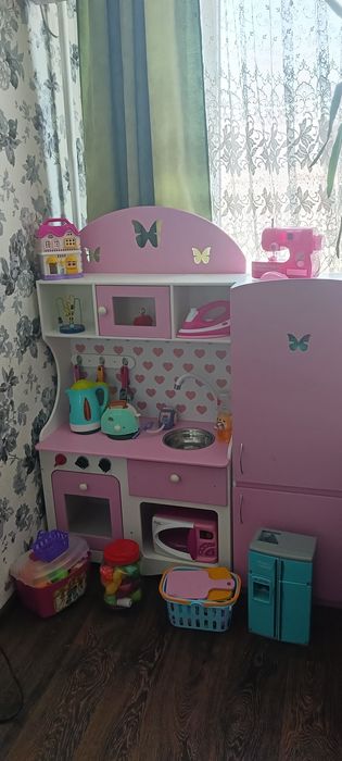 Продам Дитячу кухню