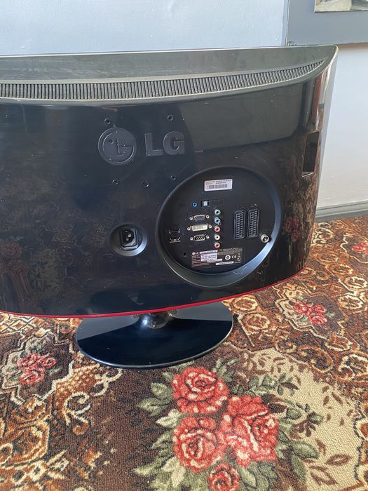 Telewizor lcd LG 20 cali