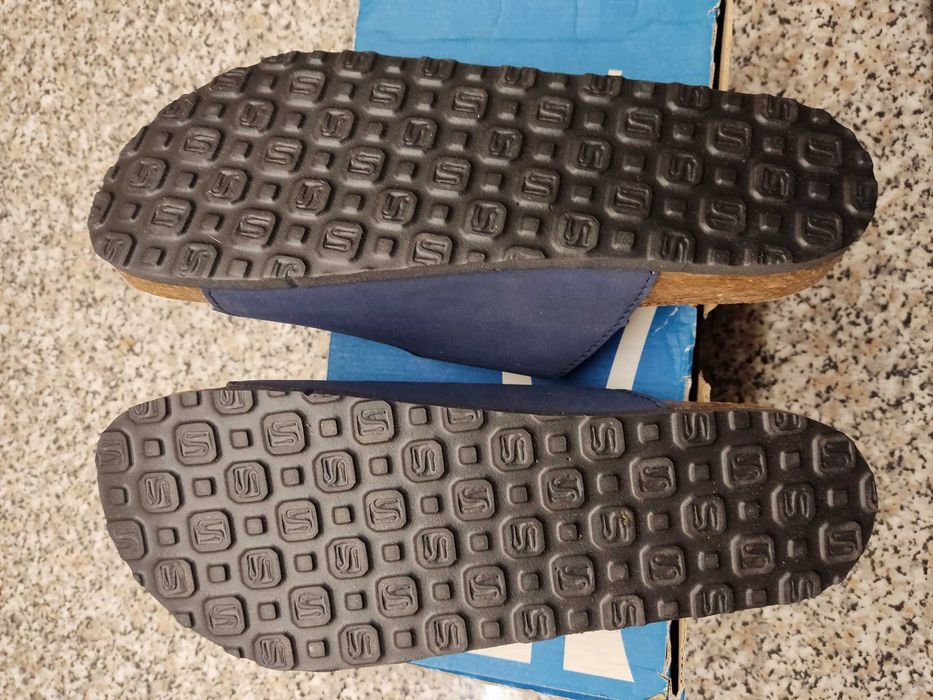 Klapki damskie z klamrami Inblu