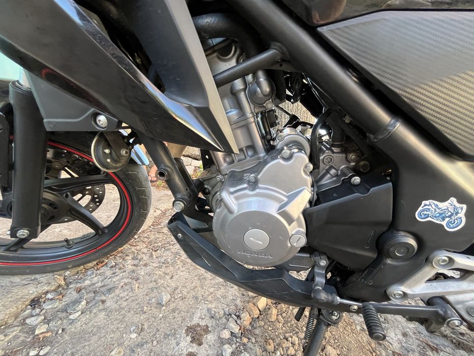 Продам Honda cb250f