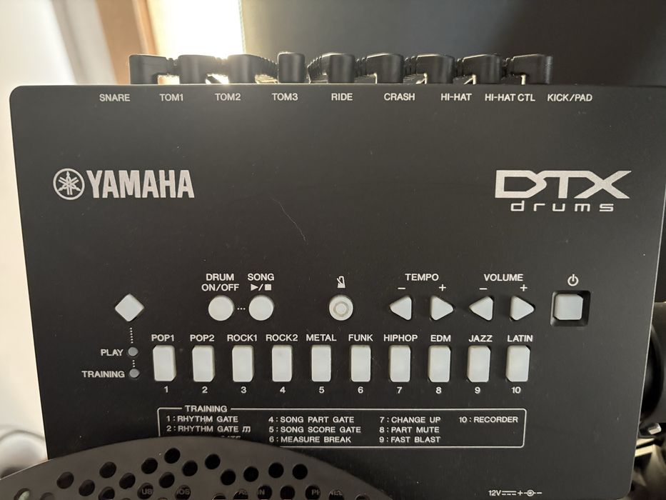 Bateria elétrica Yamaha DTX402K