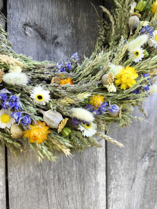 Віночок натуральний з сушених трав і квітів на двері/стіну