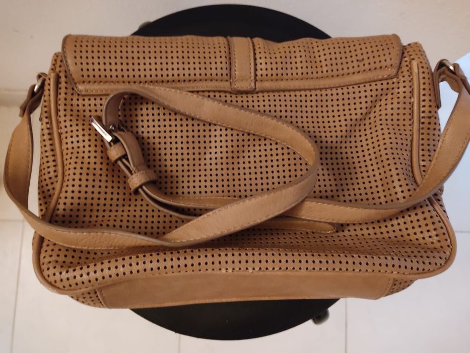 Mala com pouco uso da BERSKA