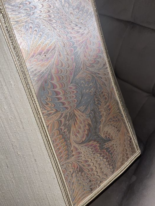 Jedwabny klosz satyna silk naturalny