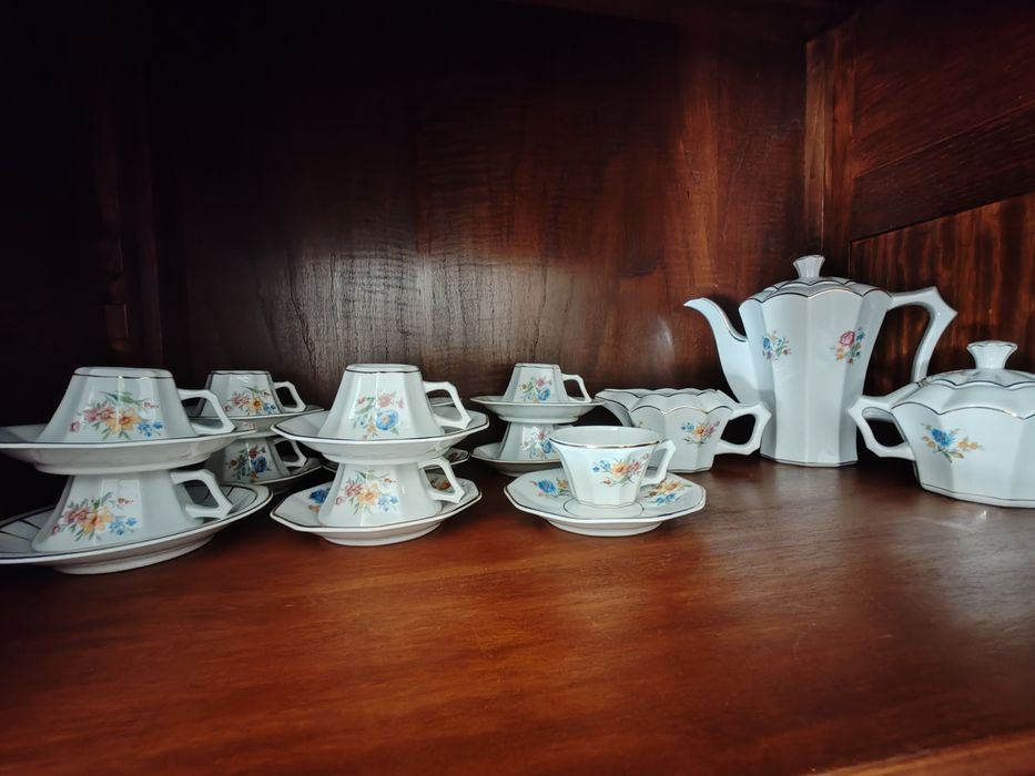 BAIXA DE PRECO - Serviço café SP Coimbra modelo Angola