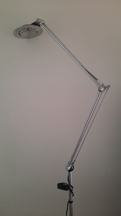 Candeeiro para escritório