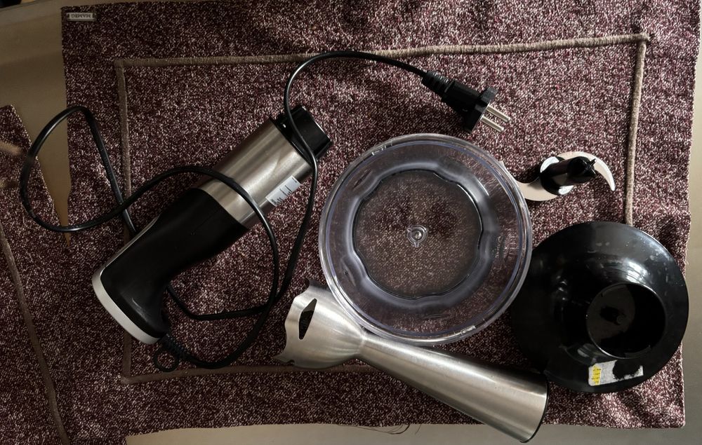 Blender / Mixer - 9 meses de uso