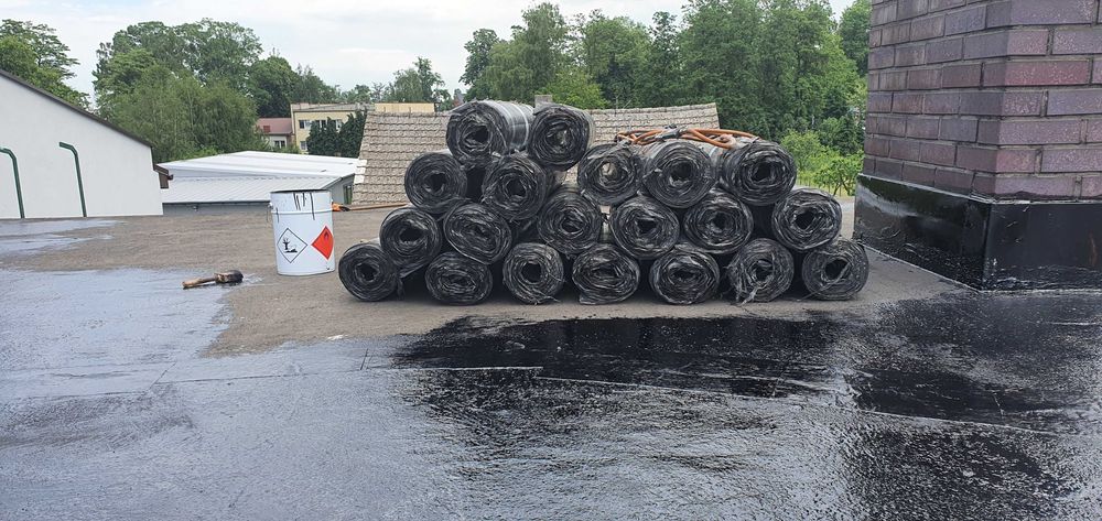 MONTAŻ podbitki i rynny dachy
grzanie papy  Adaptacja poddaszy