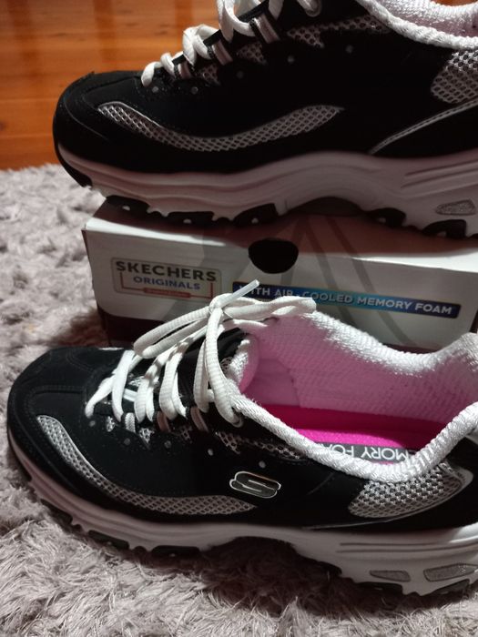 Sapatilhas/ ténis skechers