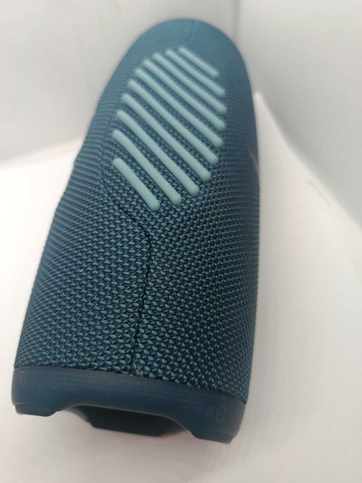 Портативна колонка  JBL charge 5